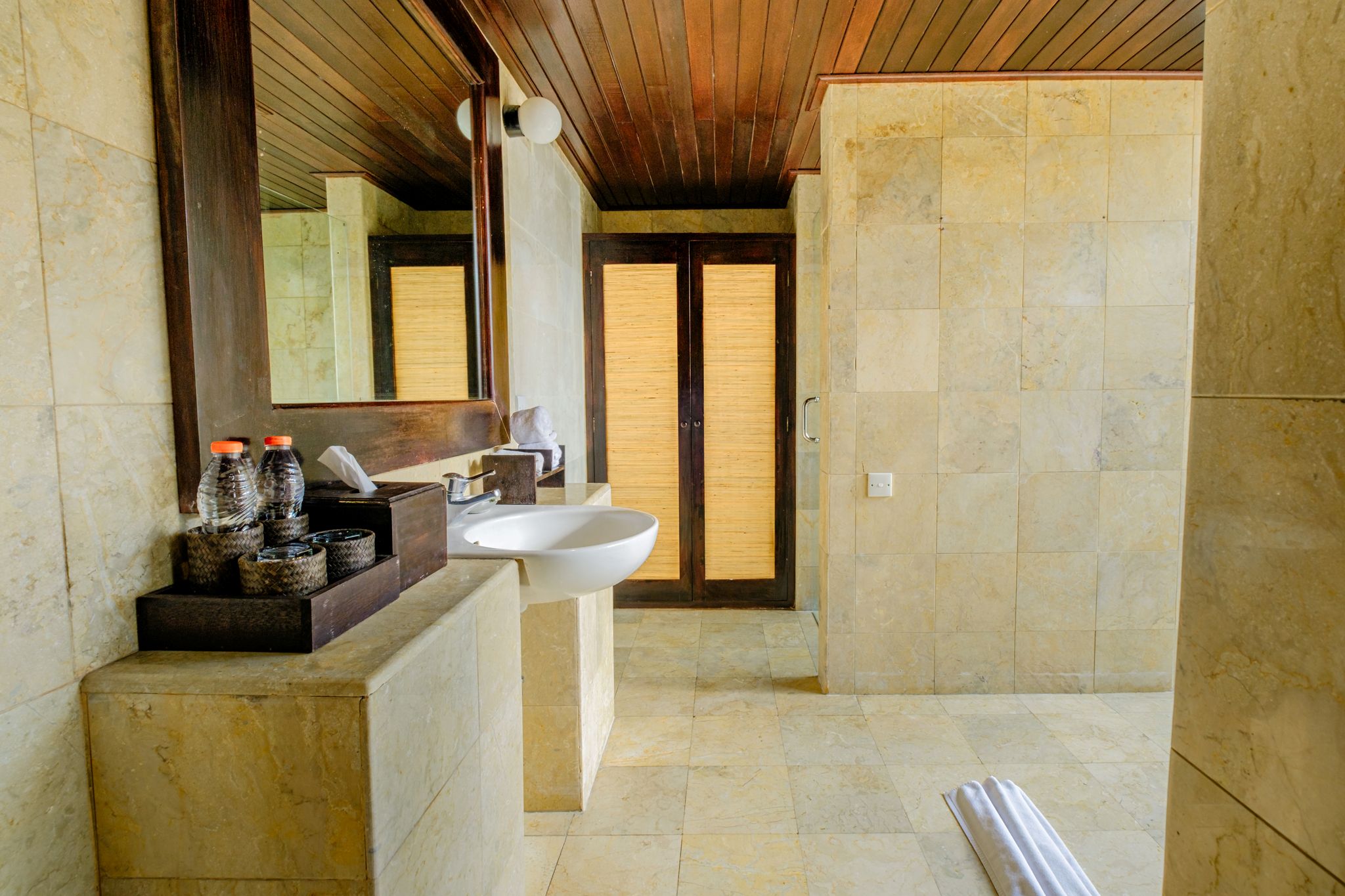 �Х���꥾���ȡ����� 2 Bedroom Suite Villa