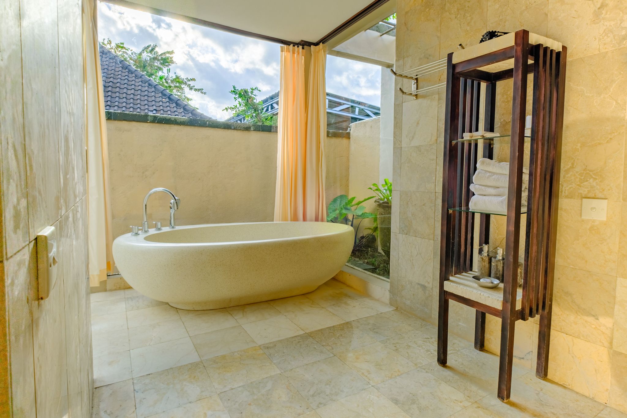 �Х���꥾���ȡ����� 2 Bedroom Suite Villa